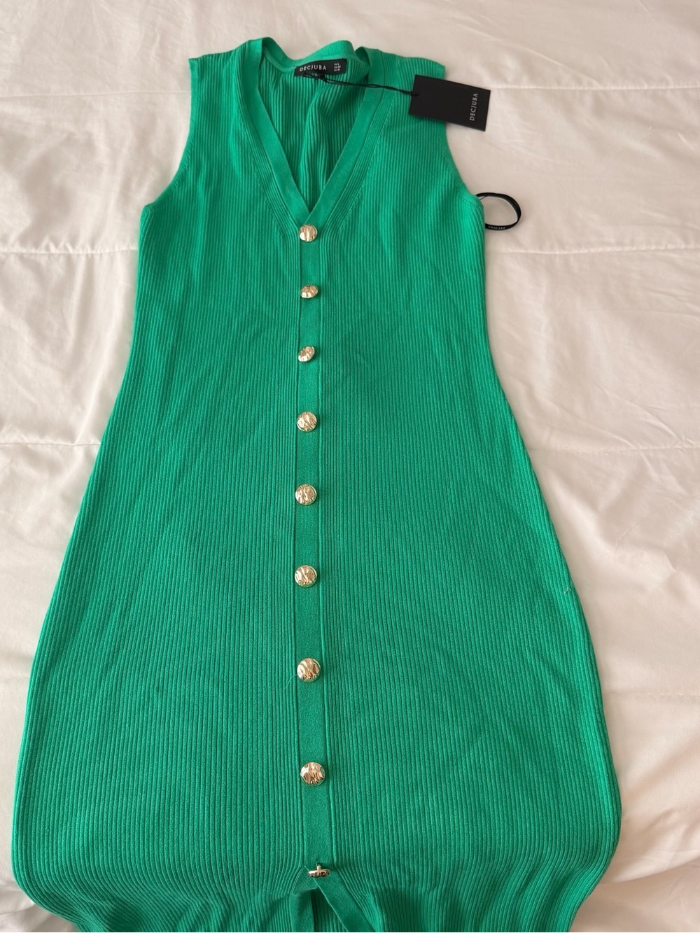 NWT | DECJUBA Emerald Green Sleeveless Button-Front Maxi Dress